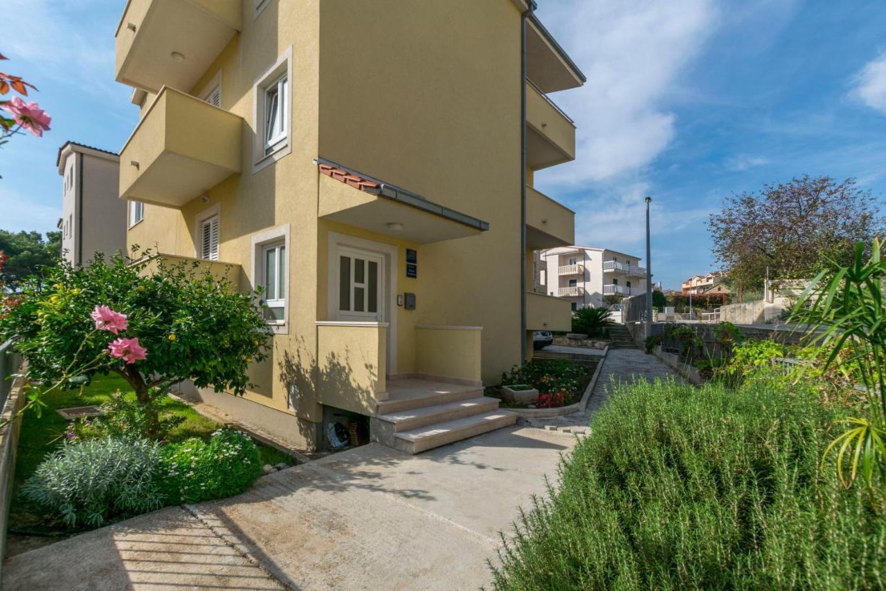 Apartment Dora Duće エクステリア 写真